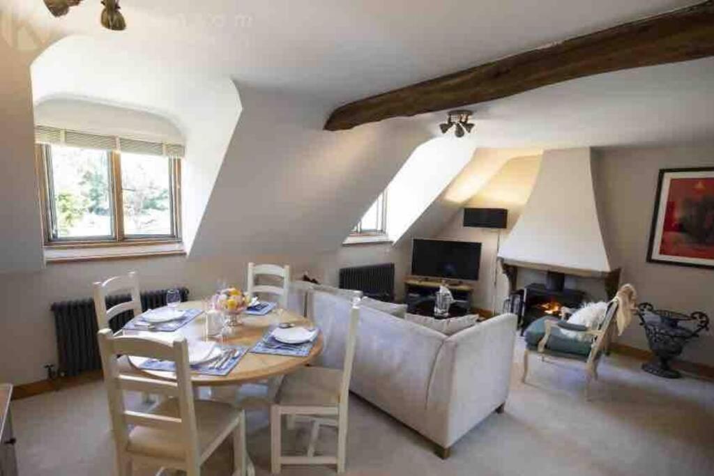 Apartmán The Old Manor Coach House Cirencester Exteriér fotografie